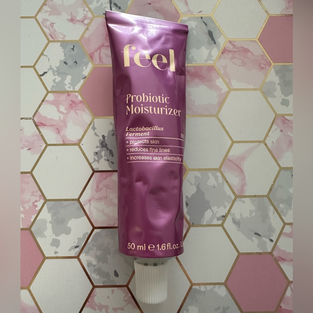 FEEL BEAUTY Probiotic Moisturizer